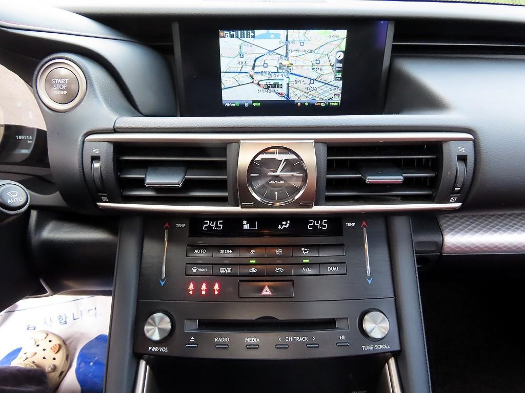 렉서스 IS 뉴IS300 F-SPORT 이미지 14