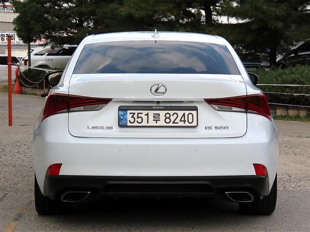 렉서스 IS 뉴IS300 F-SPORT 이미지 4