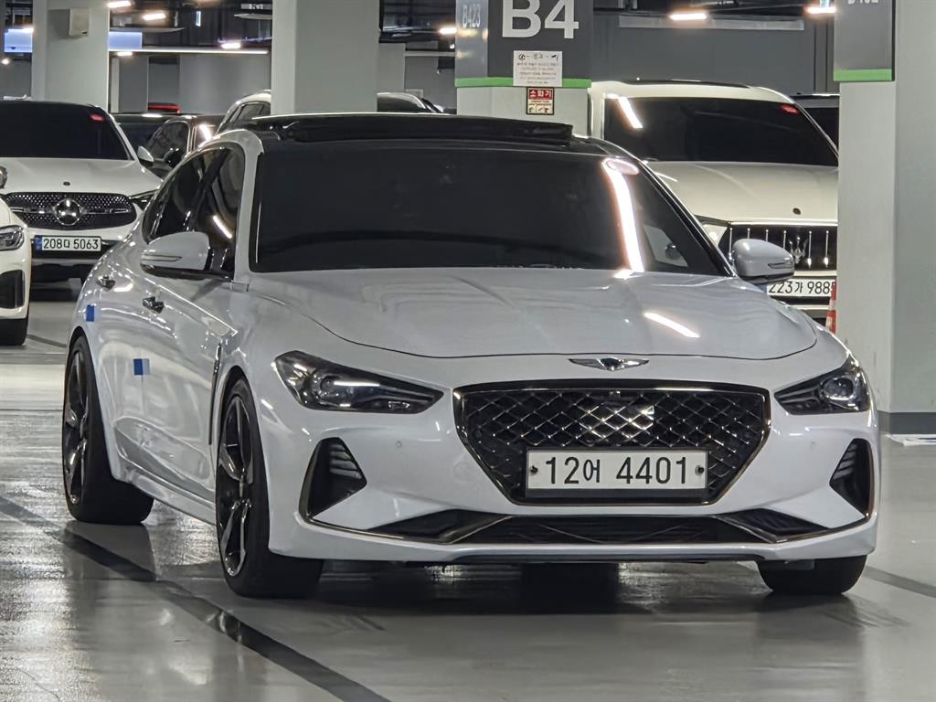 제네시스 G70 3.3T 스포츠 AWD 프레스티지 이미지 2