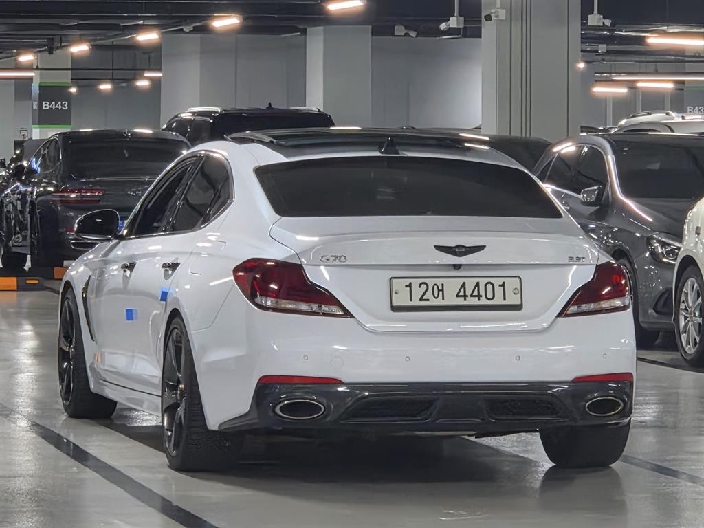 제네시스 G70 3.3T 스포츠 AWD 프레스티지 이미지 3