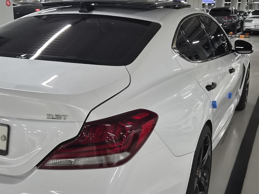 제네시스 G70 3.3T 스포츠 AWD 프레스티지 이미지 5