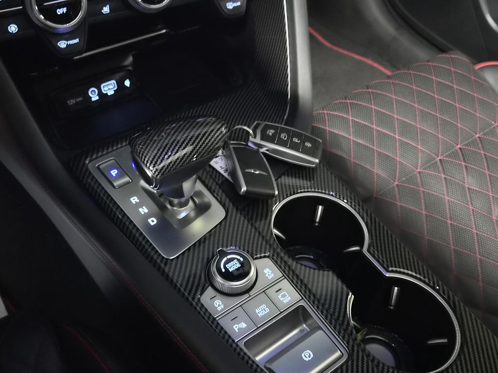 제네시스 G70 3.3T 스포츠 AWD 프레스티지 이미지 9