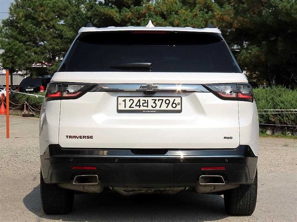 쉐보레 트래버스 3.6 AWD 레드라인 이미지 4