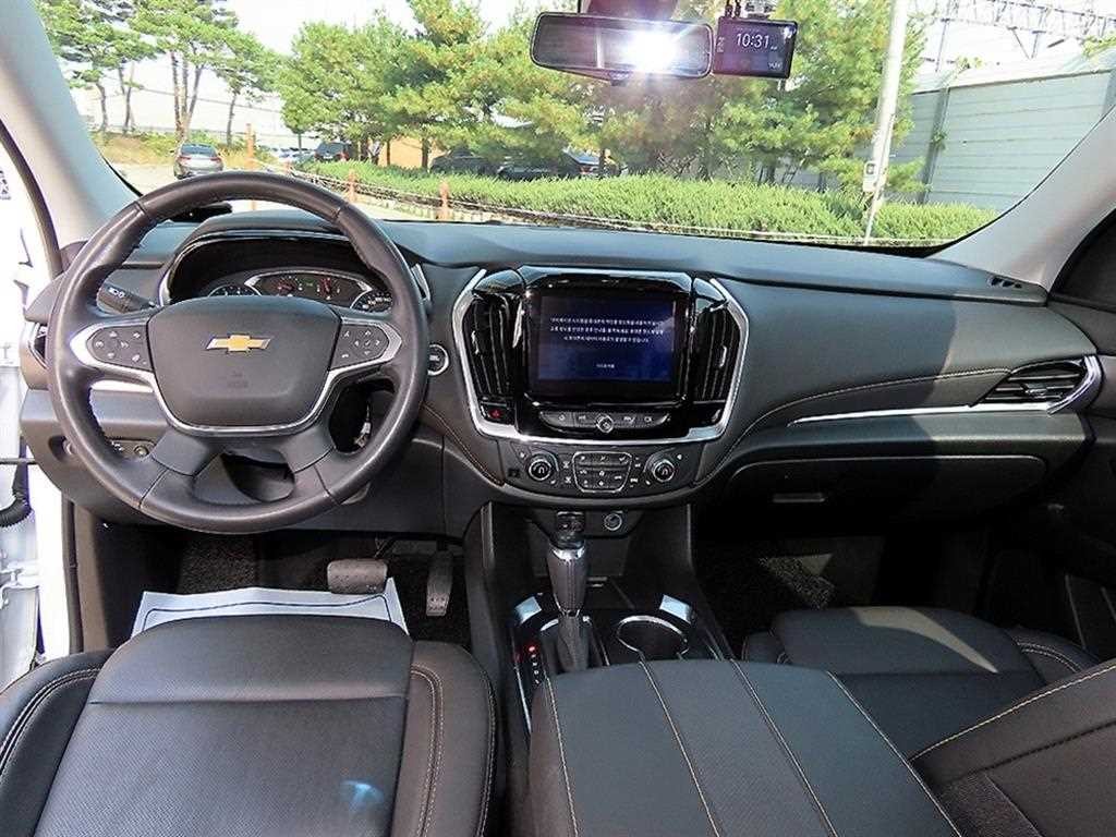 쉐보레 트래버스 3.6 AWD 레드라인 이미지 7