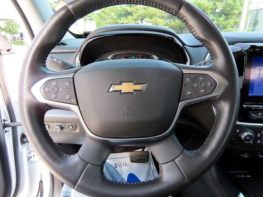 쉐보레 트래버스 3.6 AWD 레드라인 이미지 8