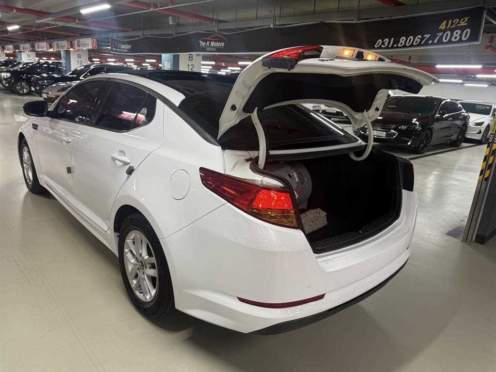 기아 K5 LPI 2.0 디럭스 이미지 5