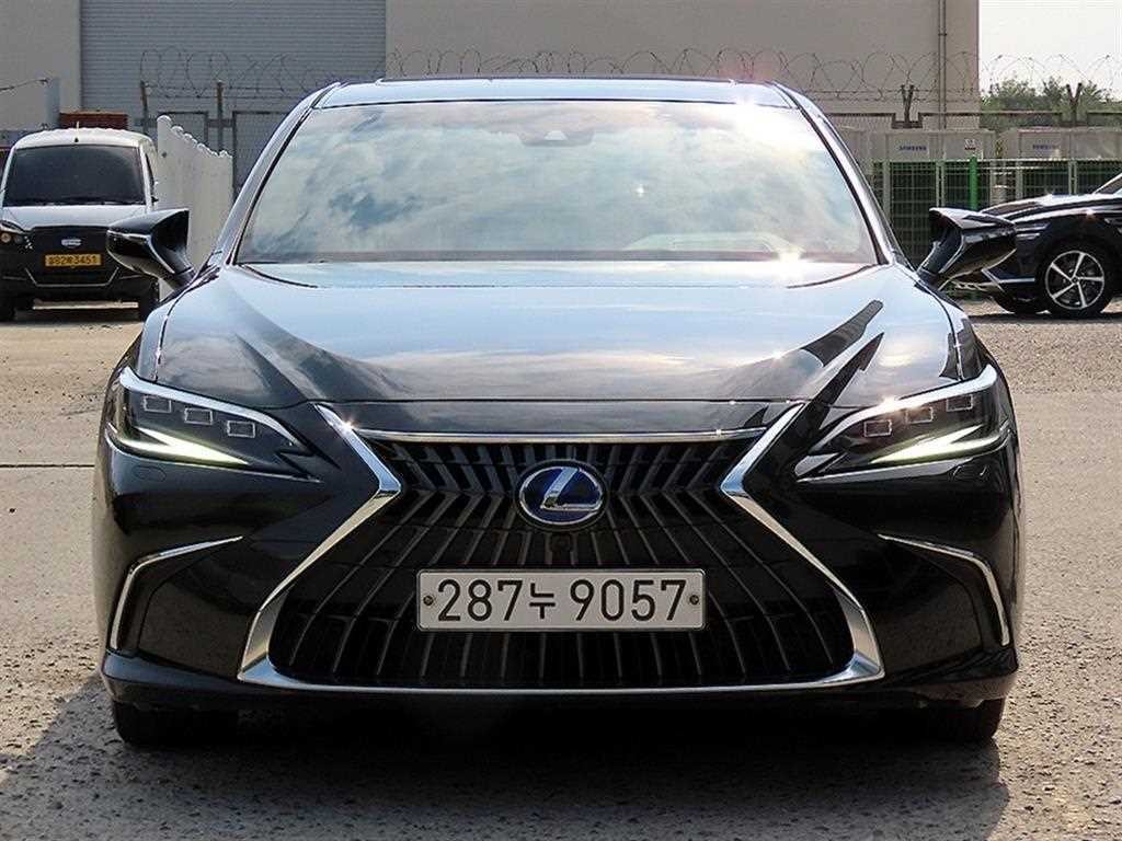 렉서스 ES ES300h 7세대 이그제큐티브 이미지 1
