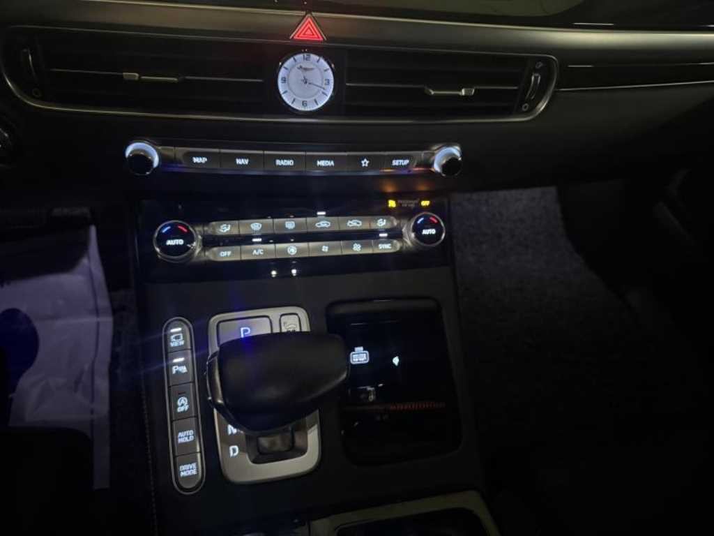 제네시스 G90 3.8 GDI AWD 럭셔리 이미지 16