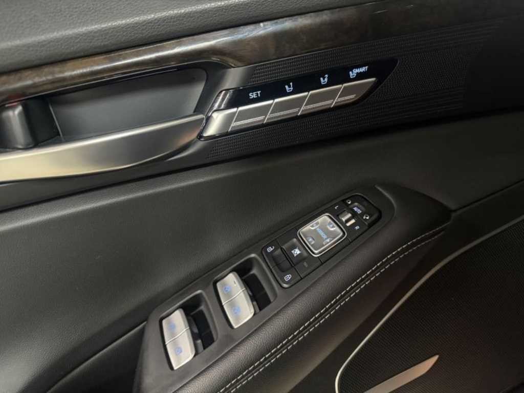 제네시스 G90 3.8 GDI AWD 럭셔리 이미지 9