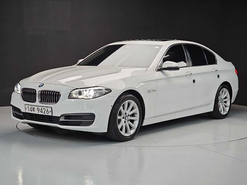 BMW 5시리즈 5시리즈 (F10) 528i 이미지 1