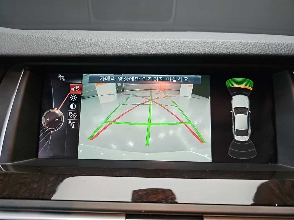 BMW 5시리즈 5시리즈 (F10) 528i 이미지 17