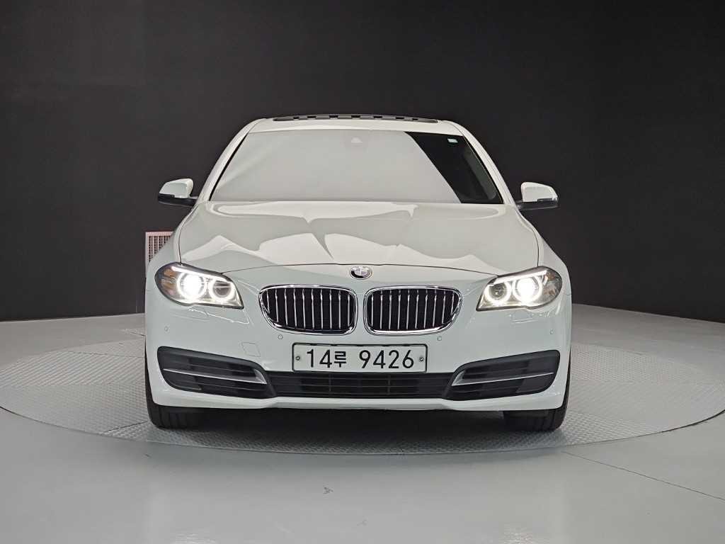 BMW 5시리즈 5시리즈 (F10) 528i 이미지 2