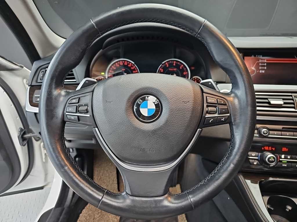 BMW 5시리즈 5시리즈 (F10) 528i 이미지 9