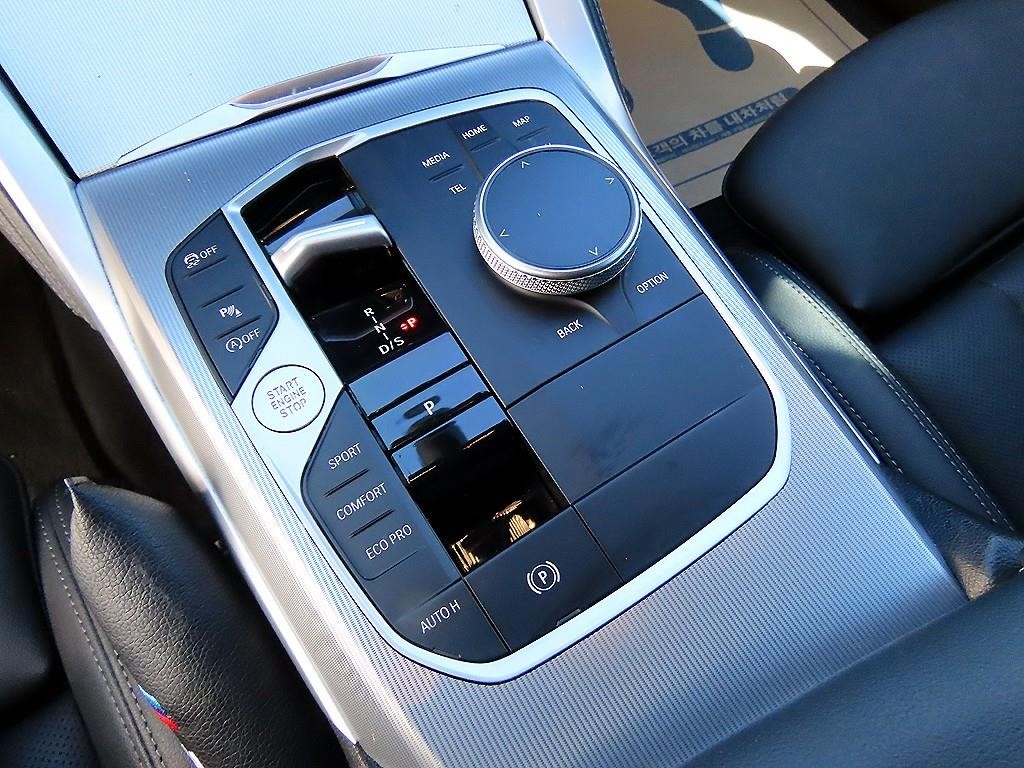 BMW 4시리즈 4시리즈 (G22) 420i 그란쿠페M 스포츠 퍼포먼스팩 이미지 11