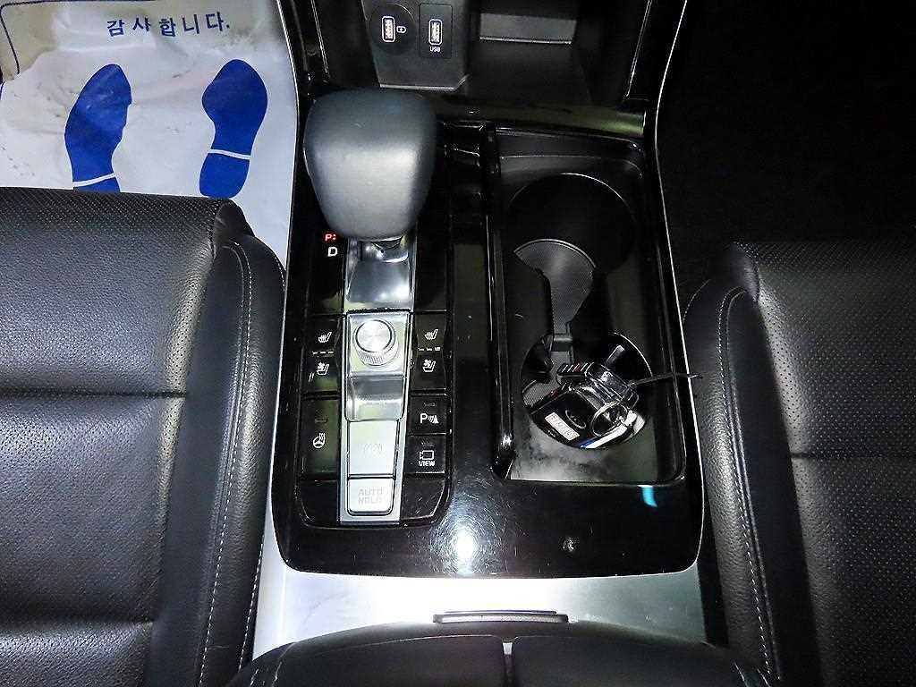 기아 K7 K7 프리미어 가솔린 3.0 GDI 노블레스 이미지 12