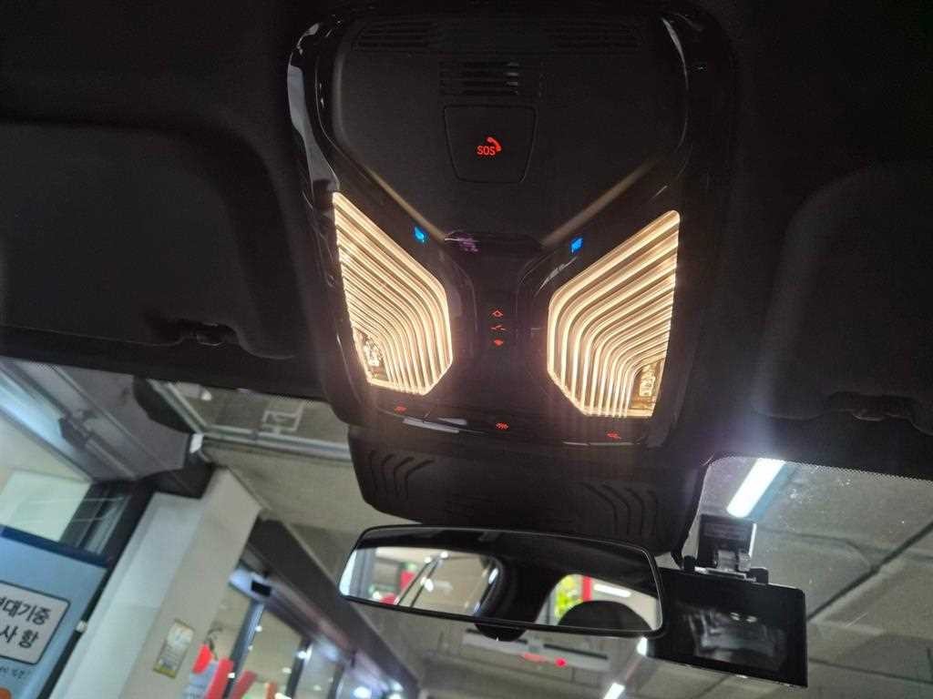 BMW iX3 iX3 (G08) M 스포츠 기본형 이미지 18