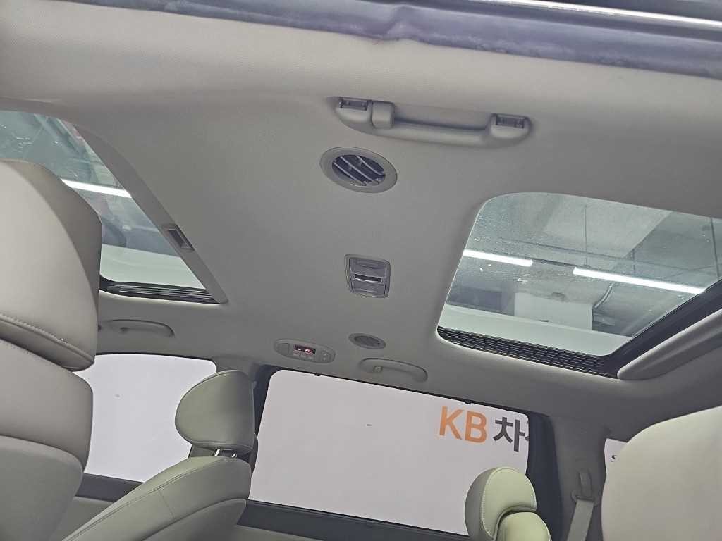 기아 카니발 더 뉴 카니발 디젤 9인승 프레스티지 이미지 15
