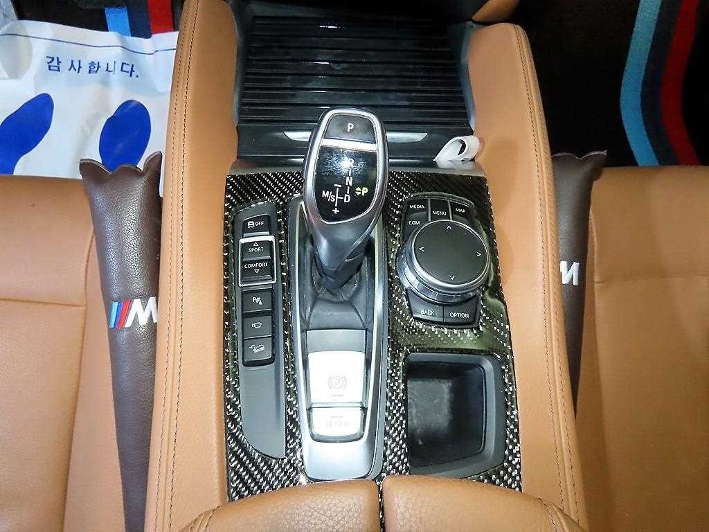 BMW X6 X6 (F16) xDrive 30d 이미지 12