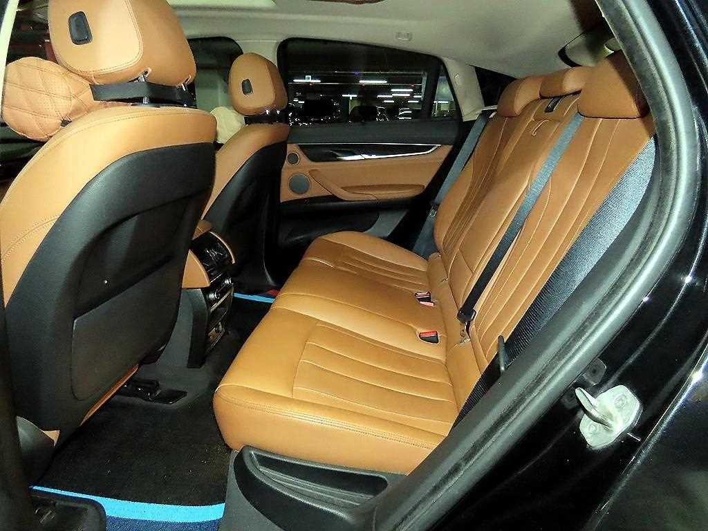BMW X6 X6 (F16) xDrive 30d 이미지 7