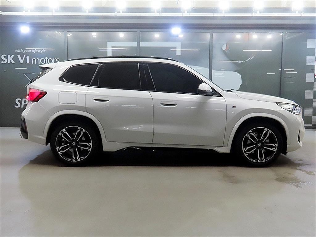 BMW X1 X1 (U11) xDrive 20i M 스포츠 이미지 3