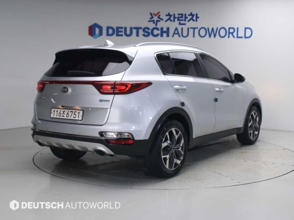 기아 스포티지 스포티지 더 볼드 2.0 디젤 2WD 프레스티지 이미지 2
