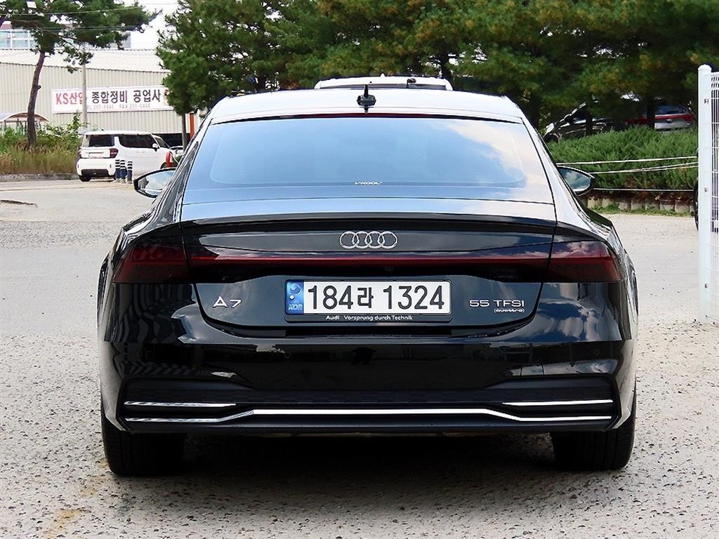 아우디 A7 A7 (4K) 55 TFSI 콰트로 프리미엄 이미지 4