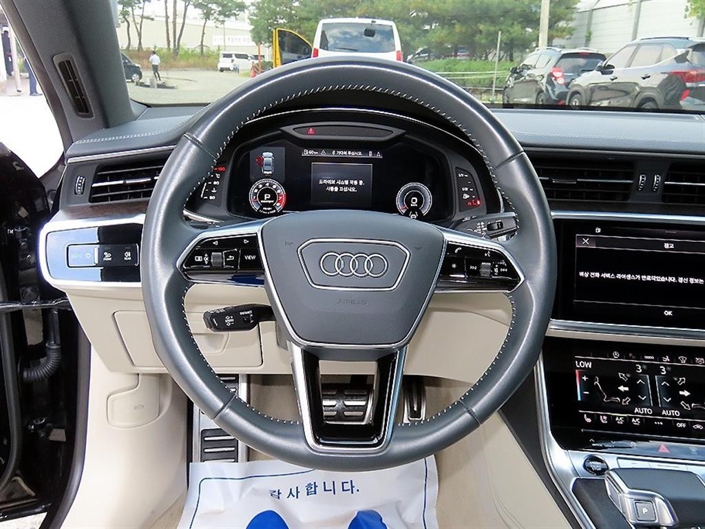 아우디 A7 A7 (4K) 55 TFSI 콰트로 프리미엄 이미지 8