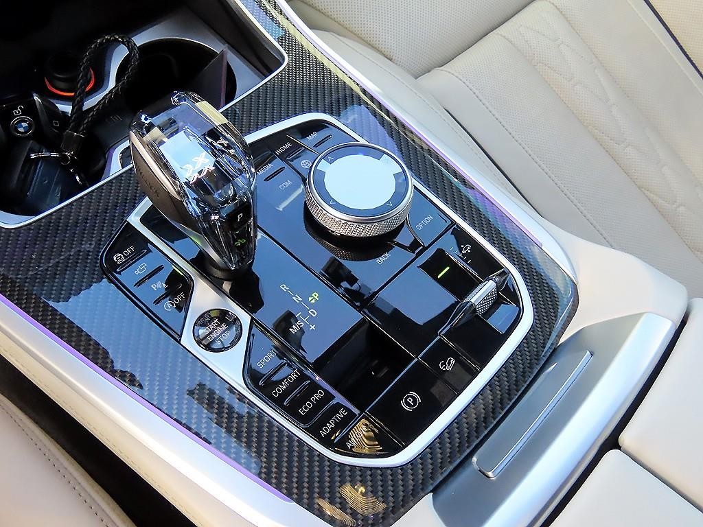 BMW X5 X5 (G05) M50i 이미지 11