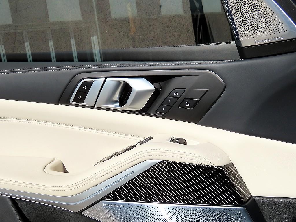 BMW X5 X5 (G05) M50i 이미지 12