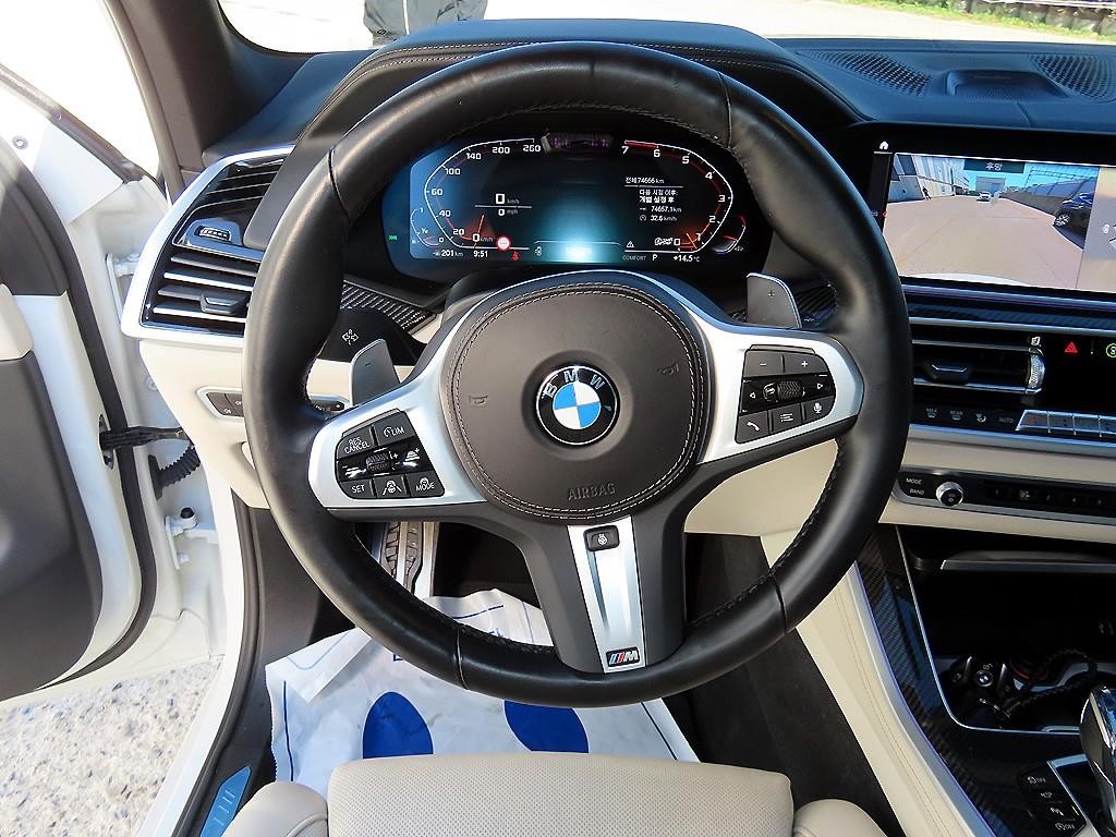 BMW X5 X5 (G05) M50i 이미지 8