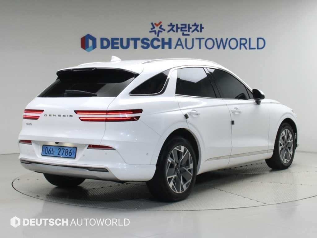 제네시스 GV70 일렉트리파이드 GV70 e-AWD 이미지 2