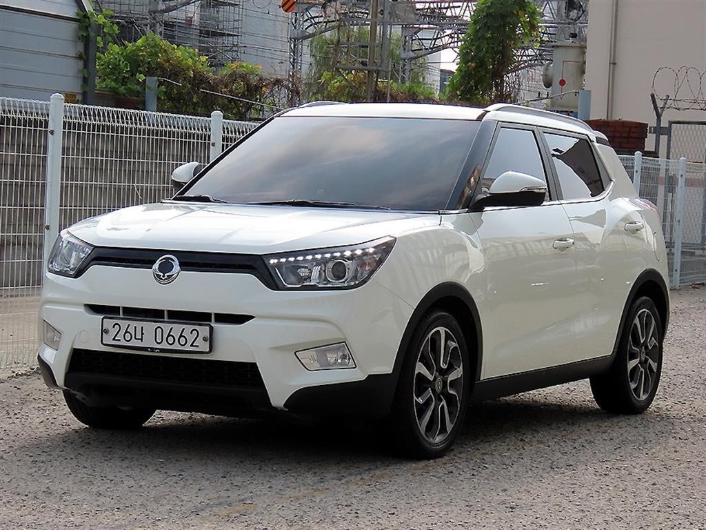 KG모빌리티(쌍용) 티볼리 디젤 2WD 1.6 VX 이미지 2