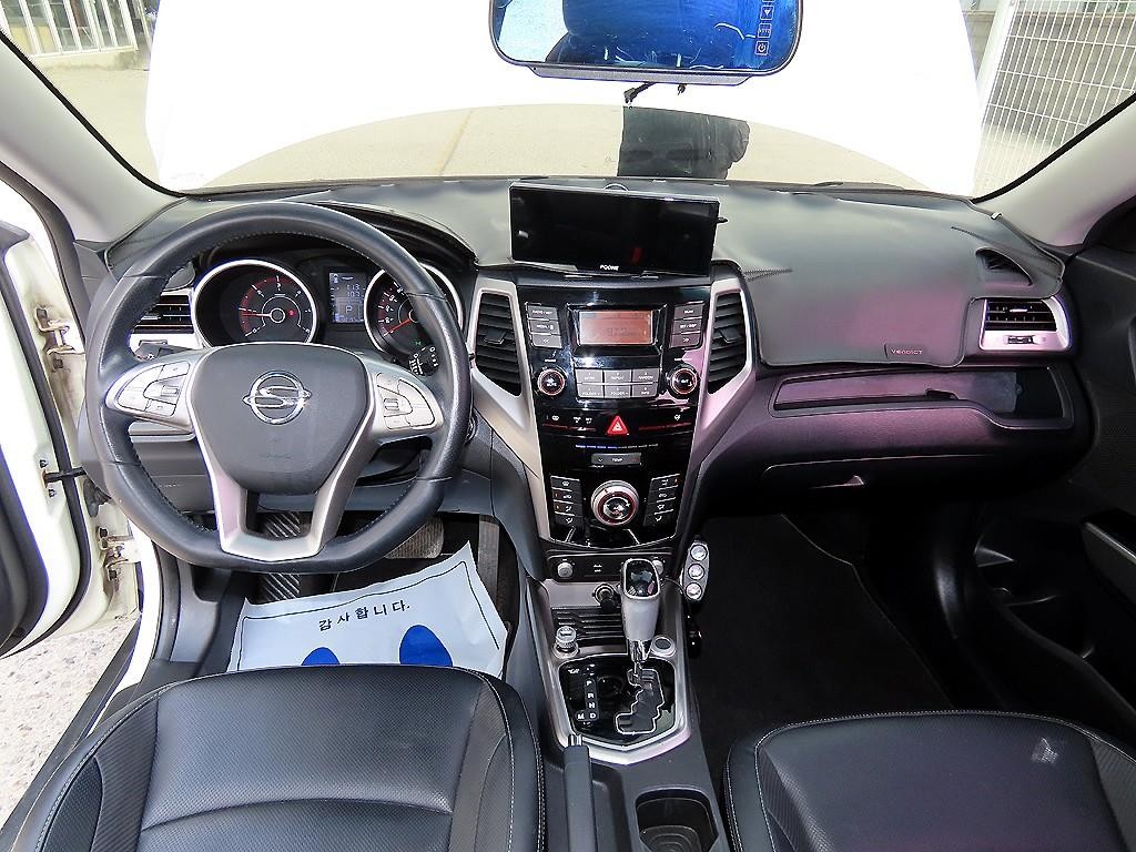 KG모빌리티(쌍용) 티볼리 디젤 2WD 1.6 VX 이미지 7
