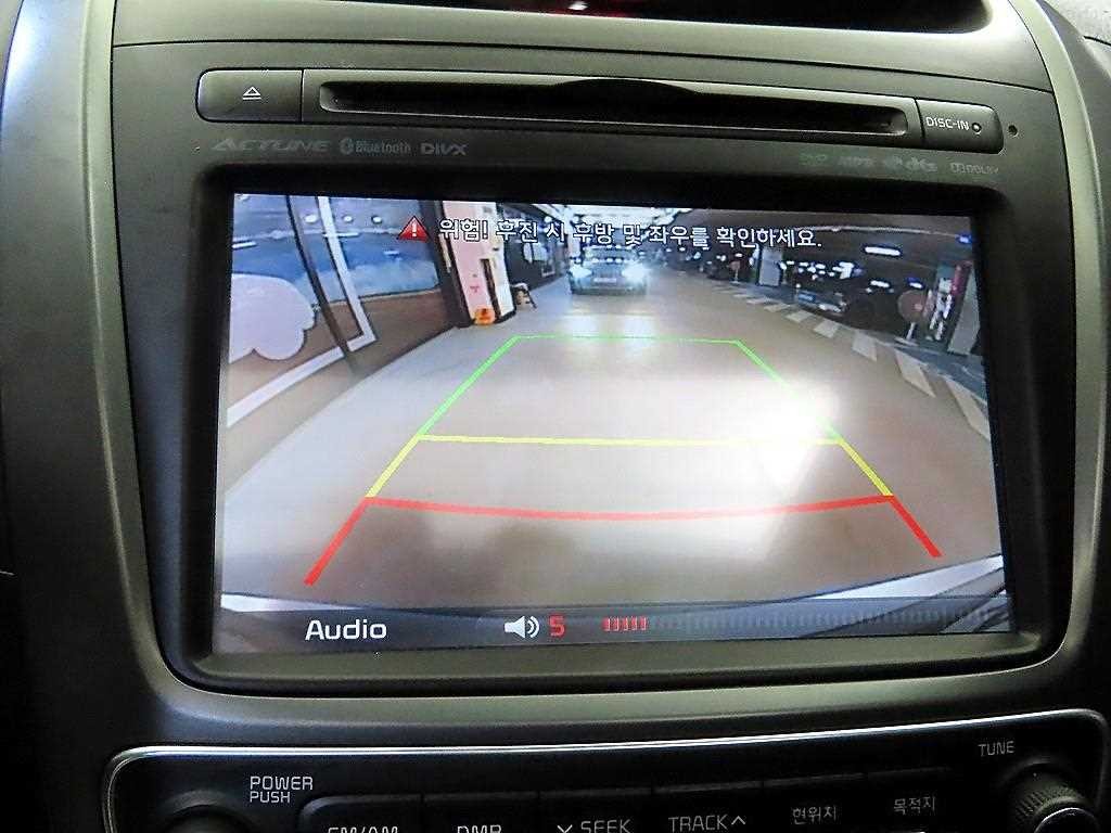 기아 쏘렌토 뉴 쏘렌토 R 2WD 2.0 TLX 스페셜 이미지 14