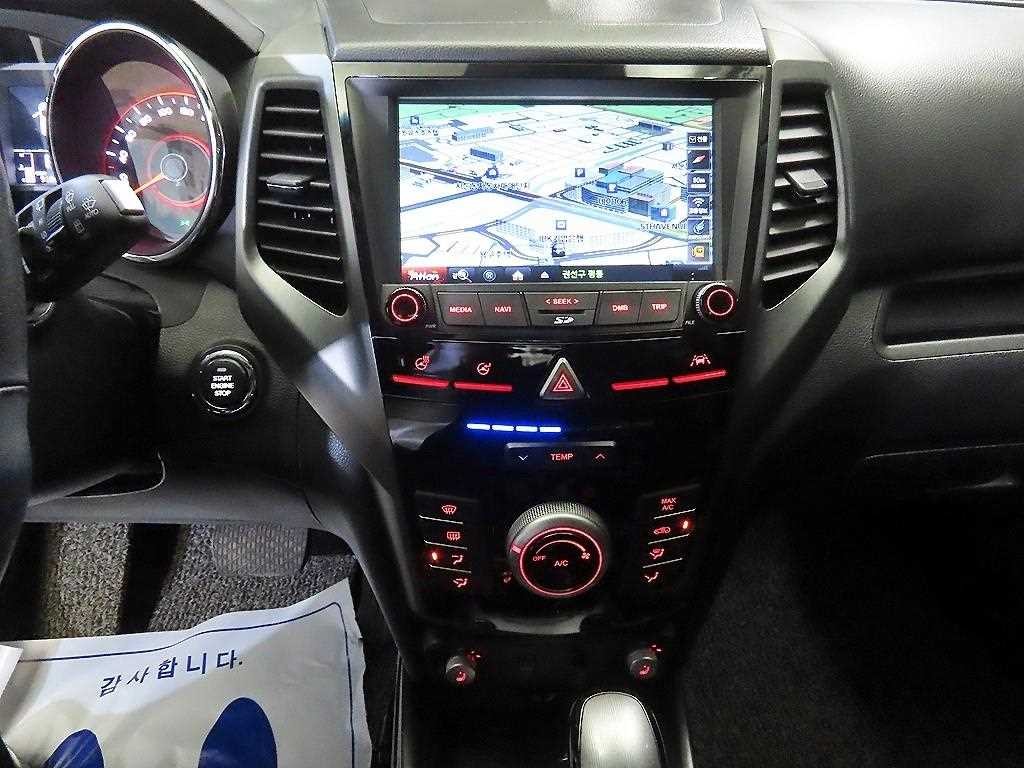 KG모빌리티(쌍용) 티볼리 티볼리 아머 2WD 가솔린 VX 이미지 12