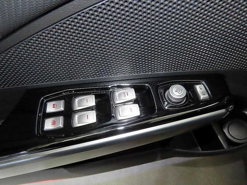 KG모빌리티(쌍용) 티볼리 티볼리 아머 2WD 가솔린 VX 이미지 14