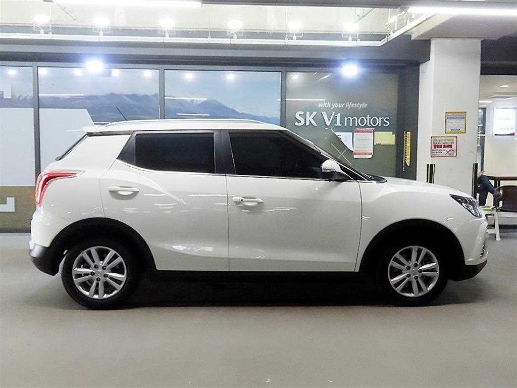 KG모빌리티(쌍용) 티볼리 티볼리 아머 2WD 가솔린 VX 이미지 4