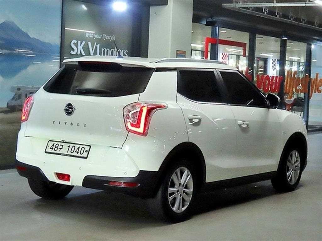KG모빌리티(쌍용) 티볼리 티볼리 아머 2WD 가솔린 VX 이미지 5
