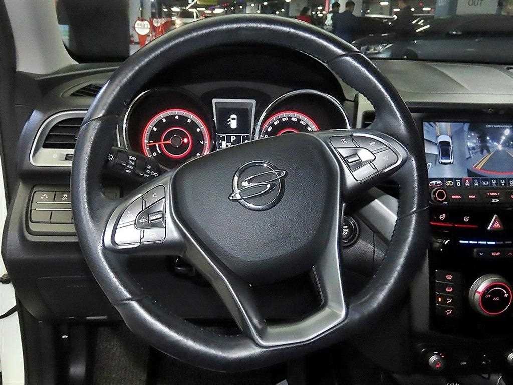 KG모빌리티(쌍용) 티볼리 티볼리 아머 2WD 가솔린 VX 이미지 9