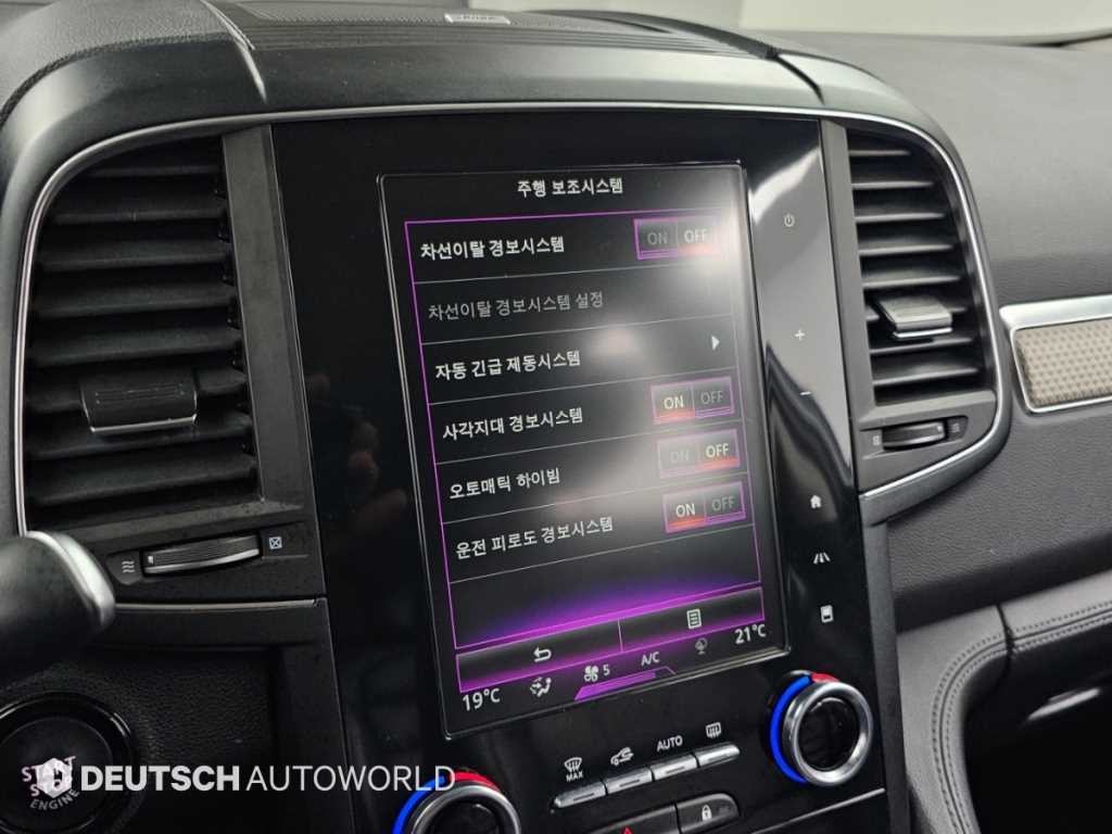 르노코리아(삼성) QM6 더뉴QM6 가솔린 2.0 GDe 프리미에르 2WD 이미지 17