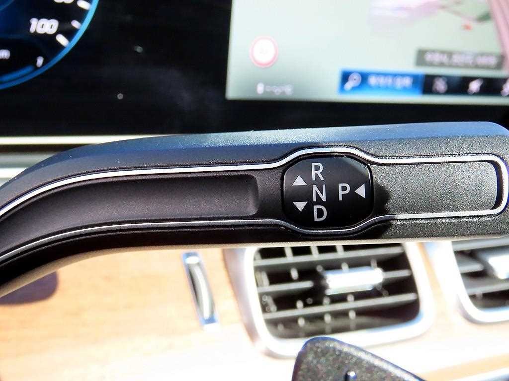 벤츠 GLE 클래스 GLE 클래스 W167 GLE 350e 4MATIC 쿠페 이미지 11