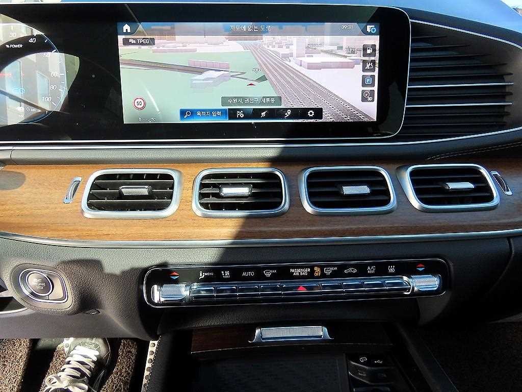 벤츠 GLE 클래스 GLE 클래스 W167 GLE 350e 4MATIC 쿠페 이미지 13