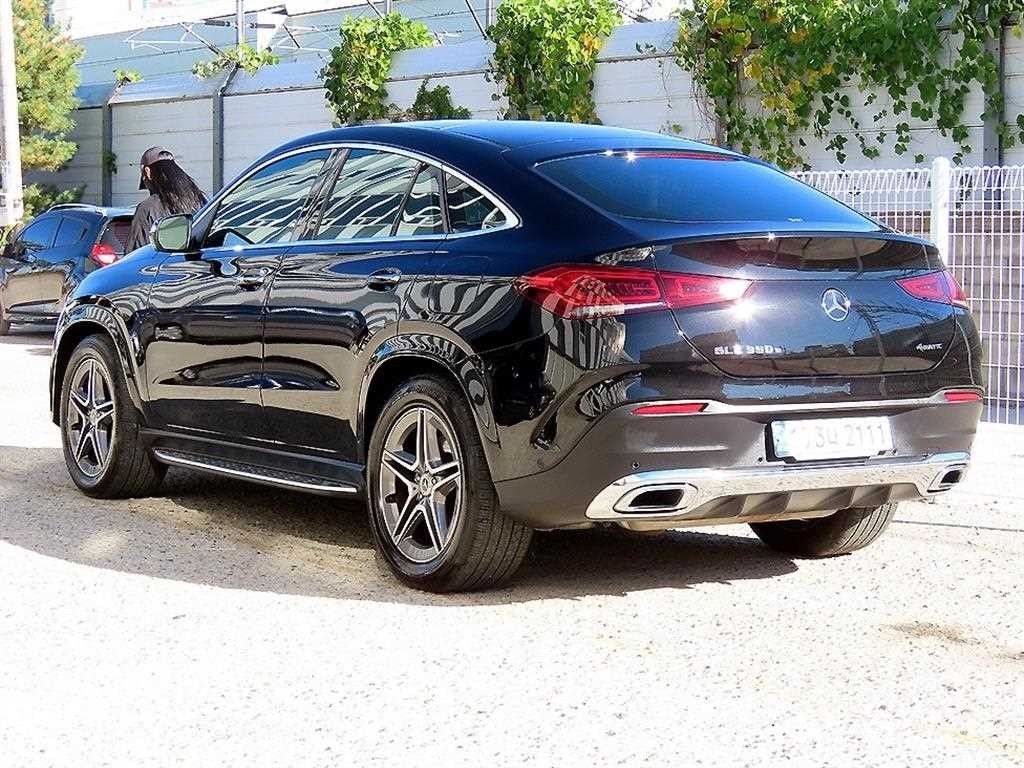 벤츠 GLE 클래스 GLE 클래스 W167 GLE 350e 4MATIC 쿠페 이미지 3
