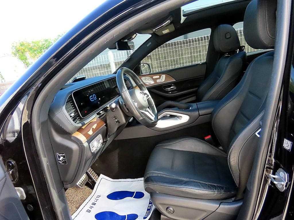 벤츠 GLE 클래스 GLE 클래스 W167 GLE 350e 4MATIC 쿠페 이미지 5
