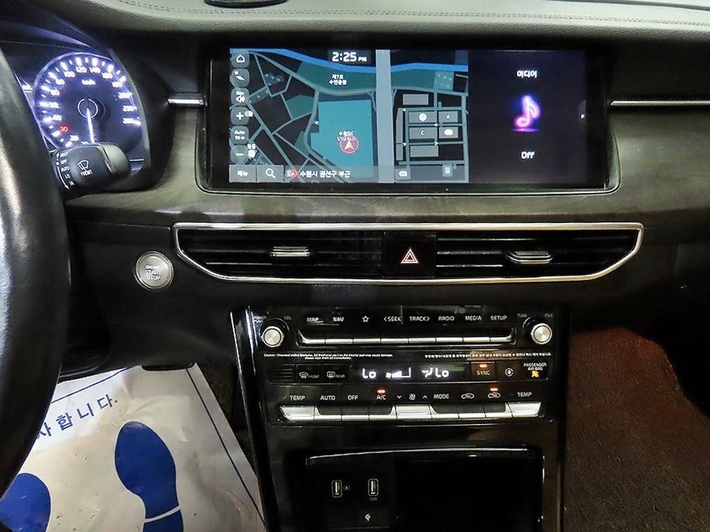 기아 K7 K7 프리미어 가솔린 3.0 GDI 노블레스 이미지 11