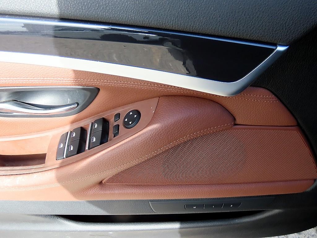 BMW 5시리즈 5시리즈 (F10) 520d 이미지 12