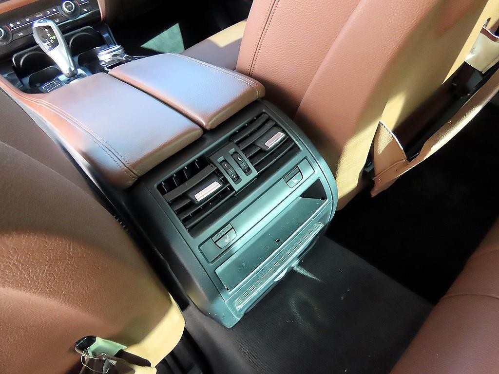 BMW 5시리즈 5시리즈 (F10) 520d 이미지 15