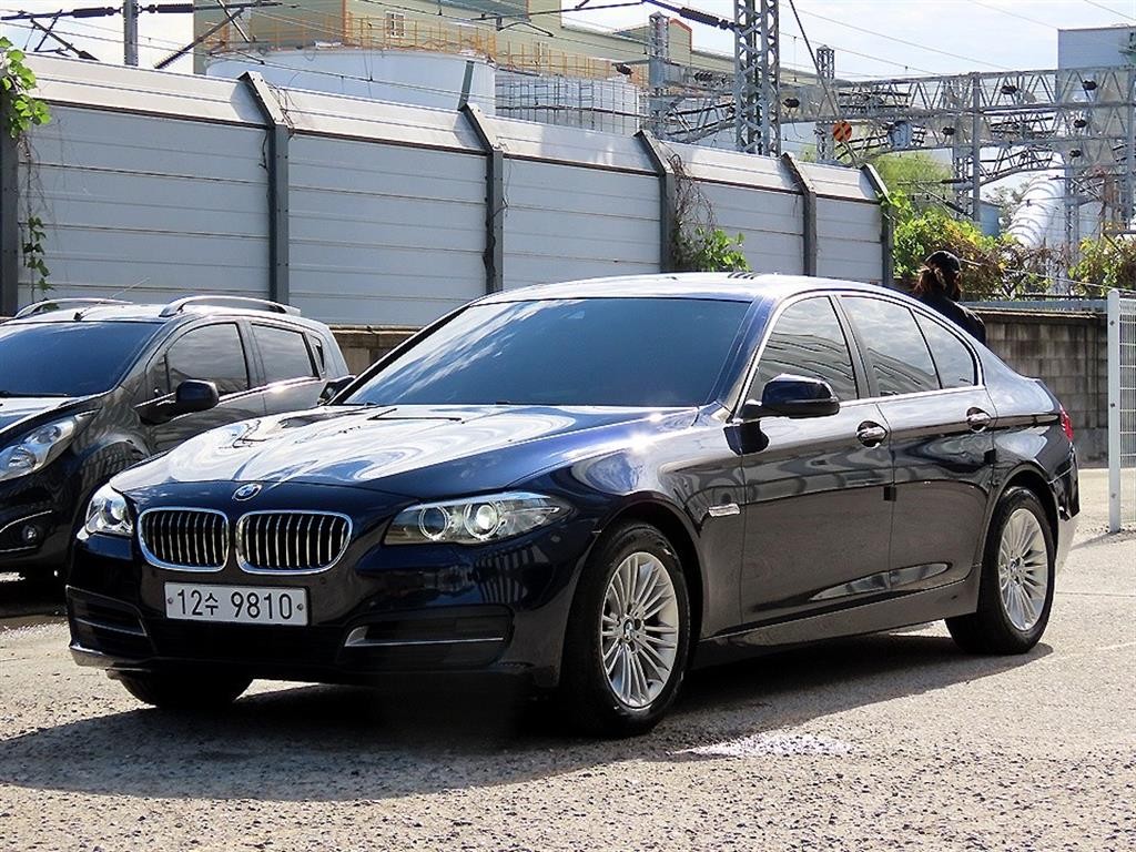 BMW 5시리즈 5시리즈 (F10) 520d 이미지 2