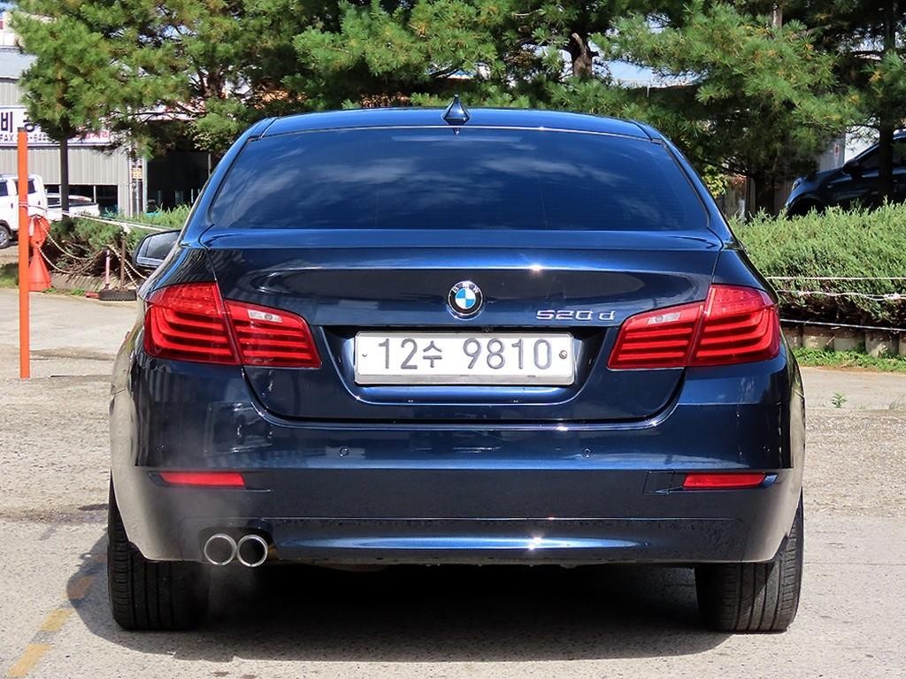 BMW 5시리즈 5시리즈 (F10) 520d 이미지 4