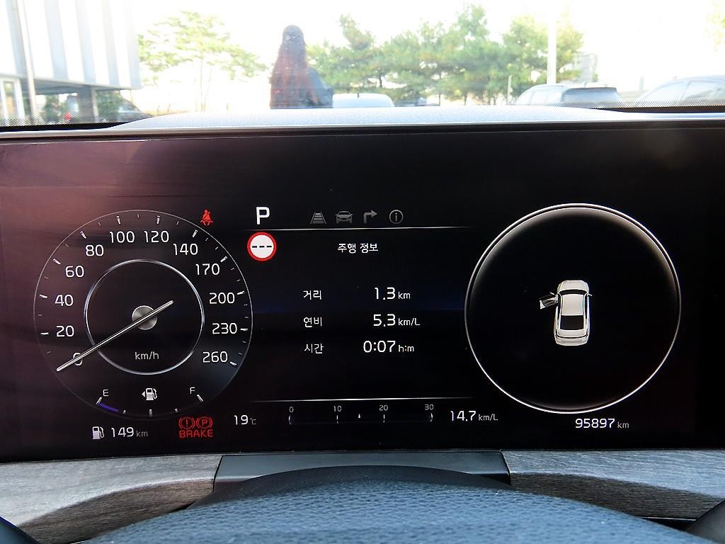 기아 K8 2.5 2WD 노블레스 이미지 9